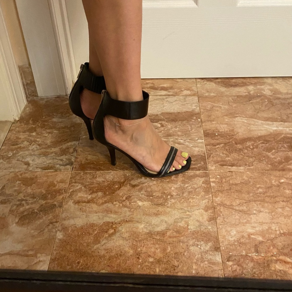 Nine West Studio Sandals - Picture 5 of 7